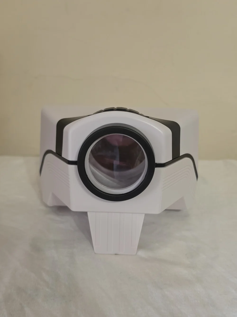 Smartphone Projector Portable White And Black Phone Projector